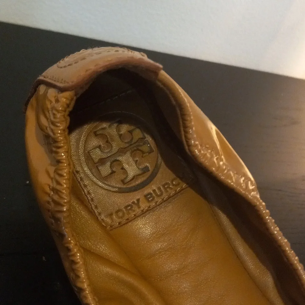 Tory Burch Eddie flats